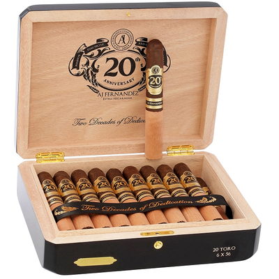 Сигары A. J. Fernandez 20-th Anniversary Toro Limited Edition вид 2