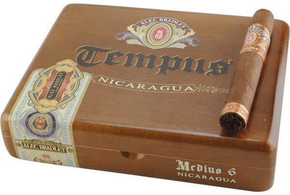 Сигары Alec Bradley Tempus Nicaragua Medius 6 вид 1