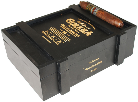 Сигары Gurkha Cellar Reserve Aged 15 Years Grand Rothschild Limited Edition вид 2