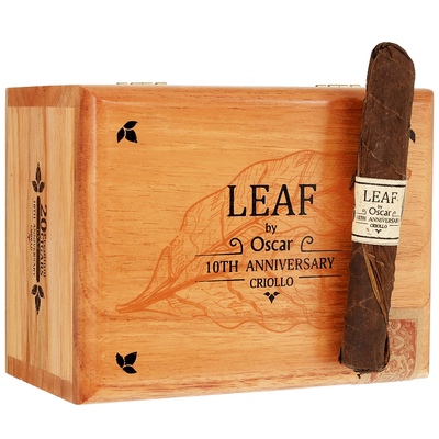 Сигары Leaf by Oscar Valladares 10th Anniversary Criollo Toro вид 3