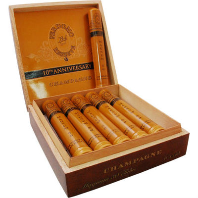 Сигары Perdomo Reserve 10th Anniversary Champagne Magnum Tubos вид 2