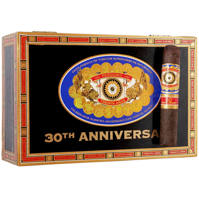 Сигары Perdomo 30th Anniversary Box-Pressed Robusto Maduro вид 2
