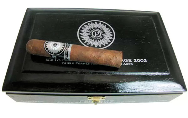 Сигары  Perdomo ESV 2002 Robusto Maduro вид 2