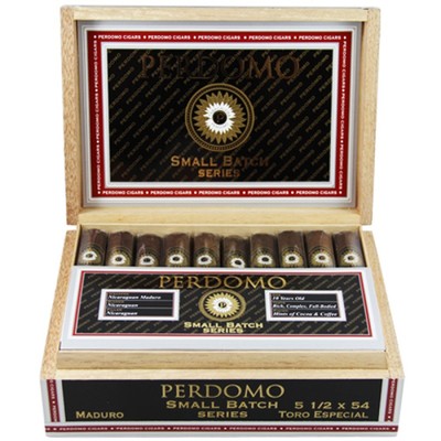 Сигары  Perdomo Small Batch Toro Especial Maduro вид 2