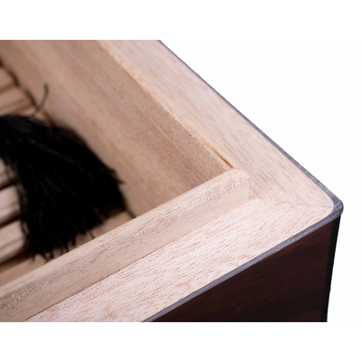 Хьюмидор Howard Miller на 50 сигар Красное дерево 810-021 вид 6