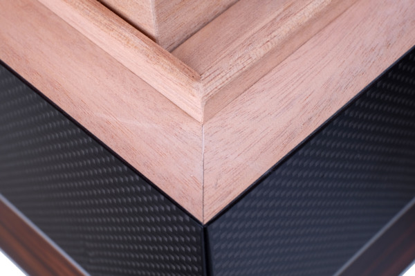 Хьюмидор-шкаф Gentili на 120 сигар  Карбон CPL-120 вид 5