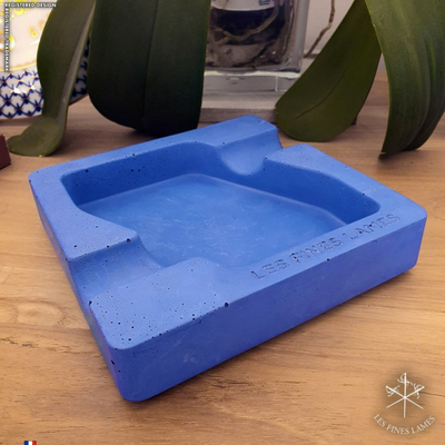 Пепельница DYAD - Blue Concrete Ashtray (Синяя) вид 3