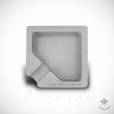 Пепельница MONAD - Gray Concrete Ashtray (Серая) вид 1