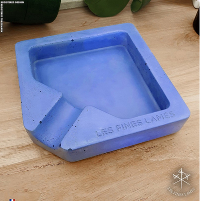 Пепельница MONAD - Blue Concrete Ashtray (Синяя) вид 1