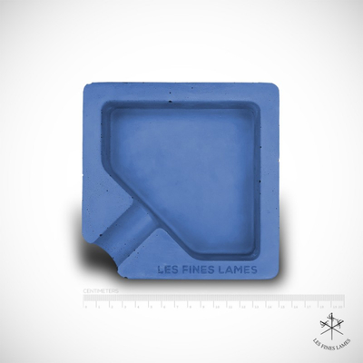 Пепельница MONAD - Blue Concrete Ashtray (Синяя) вид 3