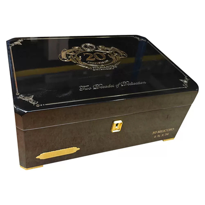Подарочный набор сигар A. J. Fernandez 20-th Anniversary Belicoso Limited Edition вид 3