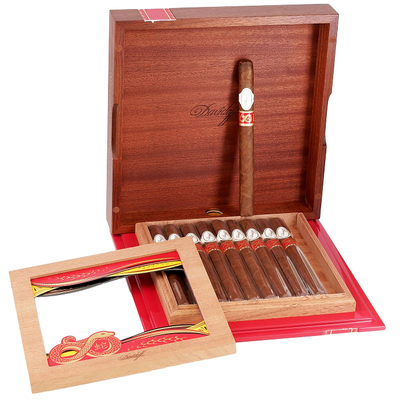 Подарочный набор сигар Davidoff LE 2025 Year of the Snake вид 1