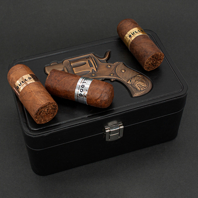 Подарочный набор сигар Pelo de Oro Bulldog в в кожаной коробке 3 шт. вид 4