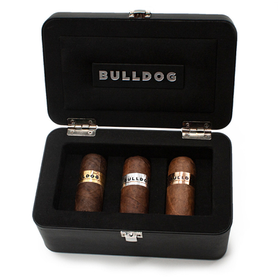 Подарочный набор сигар Pelo de Oro Bulldog в в кожаной коробке 3 шт. вид 3