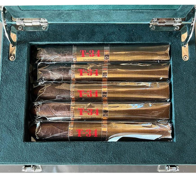 Подарочный набор сигар Siglo De Oro T-34 Piramides в кожаной коробке вид 4
